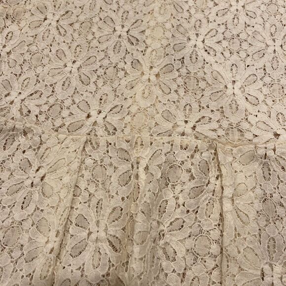 Valerie Bertinelli Lace Peplum Tshirt Blouse Small - Picture 3 of 3